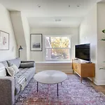 Dupont Circle 1Br W Wd Nr Bars Metro Station Wdc-750