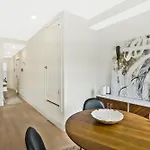 Luxurious And Stylish 2 Bedroom 2 Bathroom Suite
