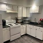 Stay In The Heart Of Logan Circle: Fully Walkable