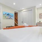 Central Dc 5-Br Townhome - Walk To Metro-Rail