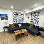 Beautiful Cozy Home In Dc With Easy Parking