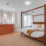 Spacious 4Br Dc Townhouse With Jacuzzi & Parking