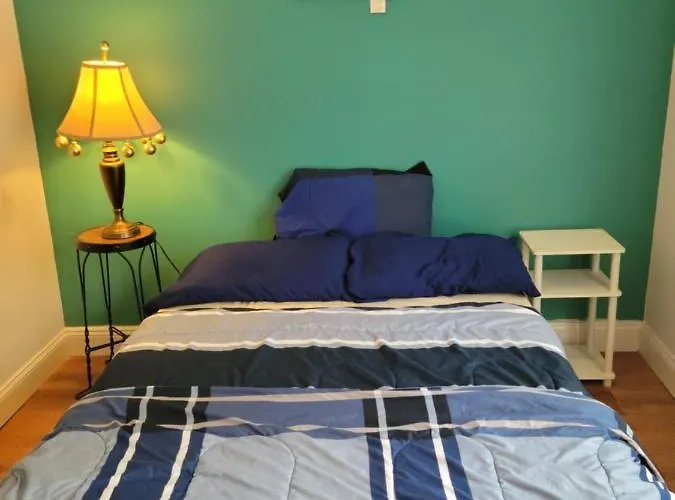 Private Bedroom In A Shared Apt In 14Th St T St Dupont Circle Washington, Dc
