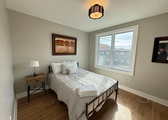 Central Updated 2Br Apartment In Dc
