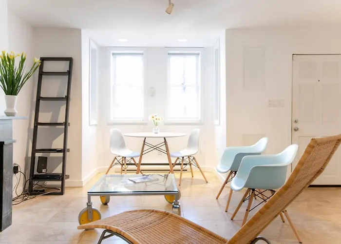 Big Bright 1 Bedroom At U/Shaw + 14Th On Quaint Swann