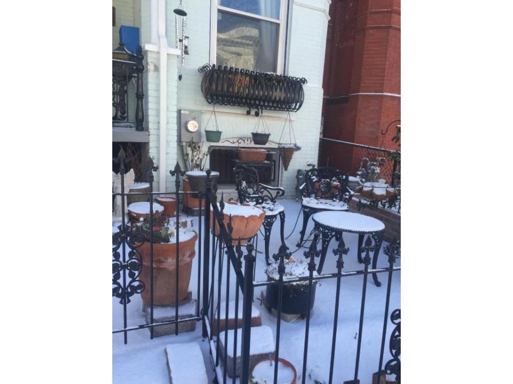 Ledroit Park Renaissance Bed & Breakfast Washington