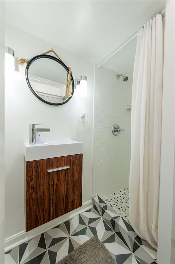 Honey Luxury Bed Peaceful And Quiet Dc Holiday home Washington