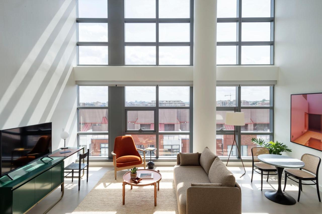 Whyle U Street Apartment