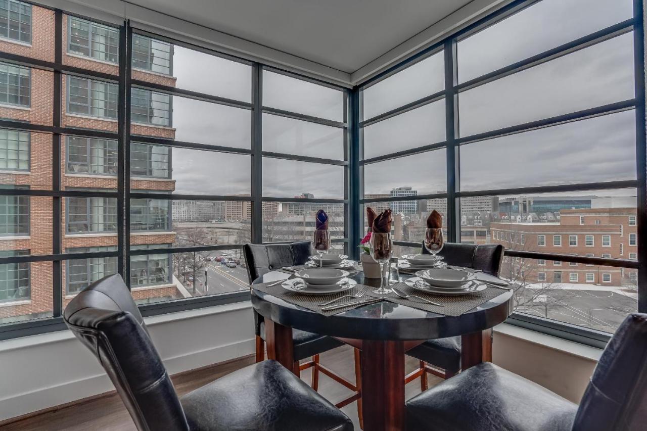 Southwest Waterfront 30 Day Stays Apartment Washington