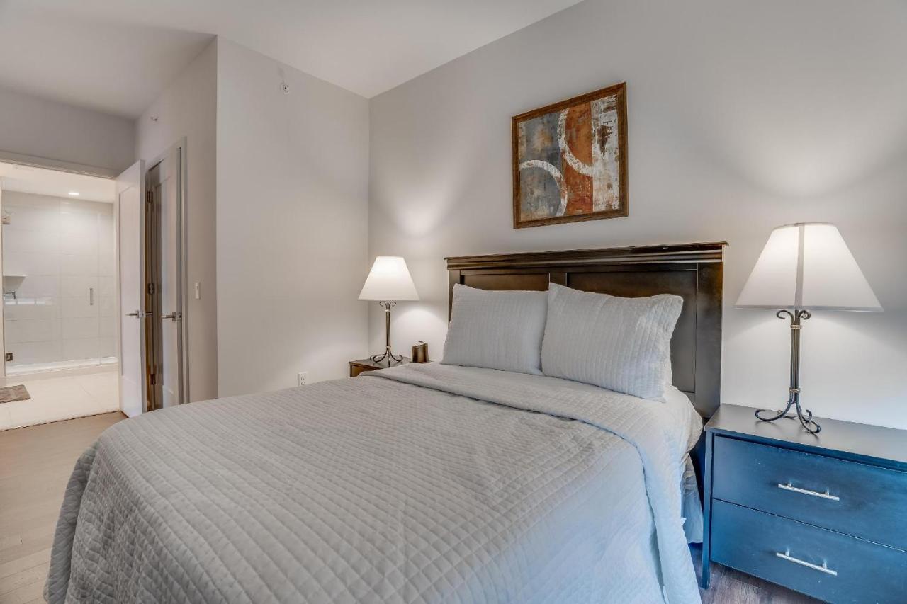 Southwest Waterfront 30 Day Stays *