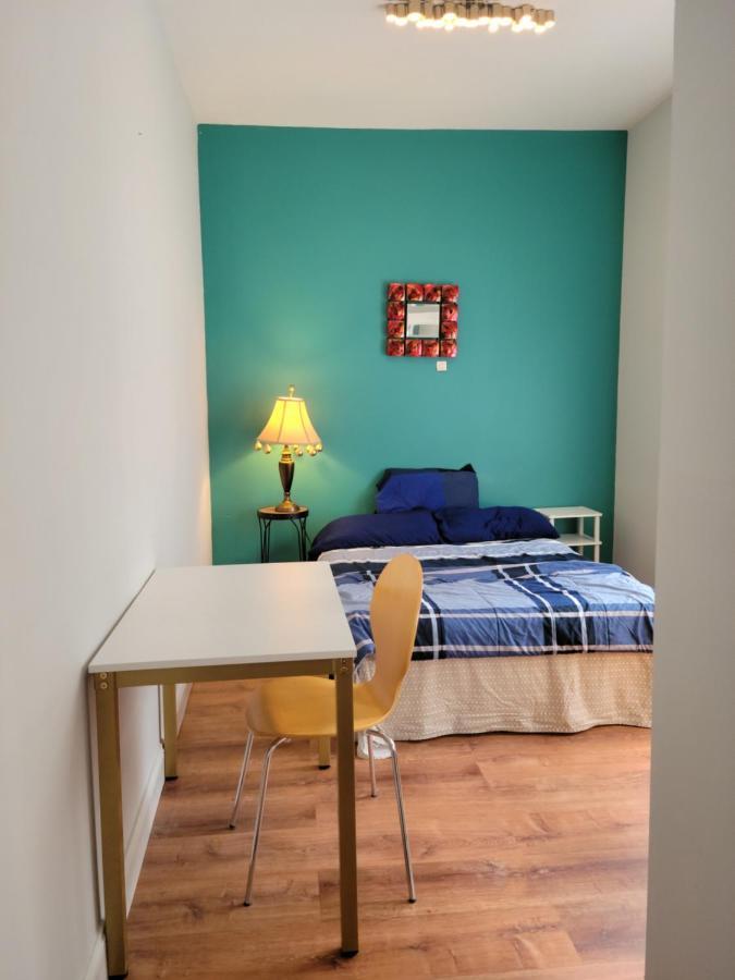 Private Bedroom In A Shared Apt In 14th St T St Dupont Circle Washington, Dc Homestay