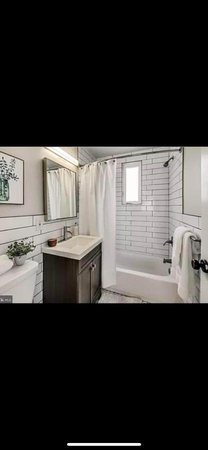 Apartment Lovely 1-bedroom Unit With Free Parking Washington