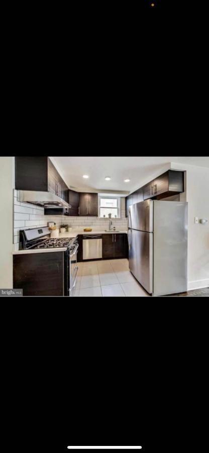 Lovely 1-bedroom Unit With Free Parking Apartment