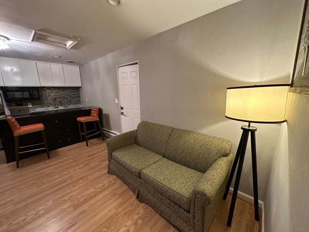 Almi Apartment