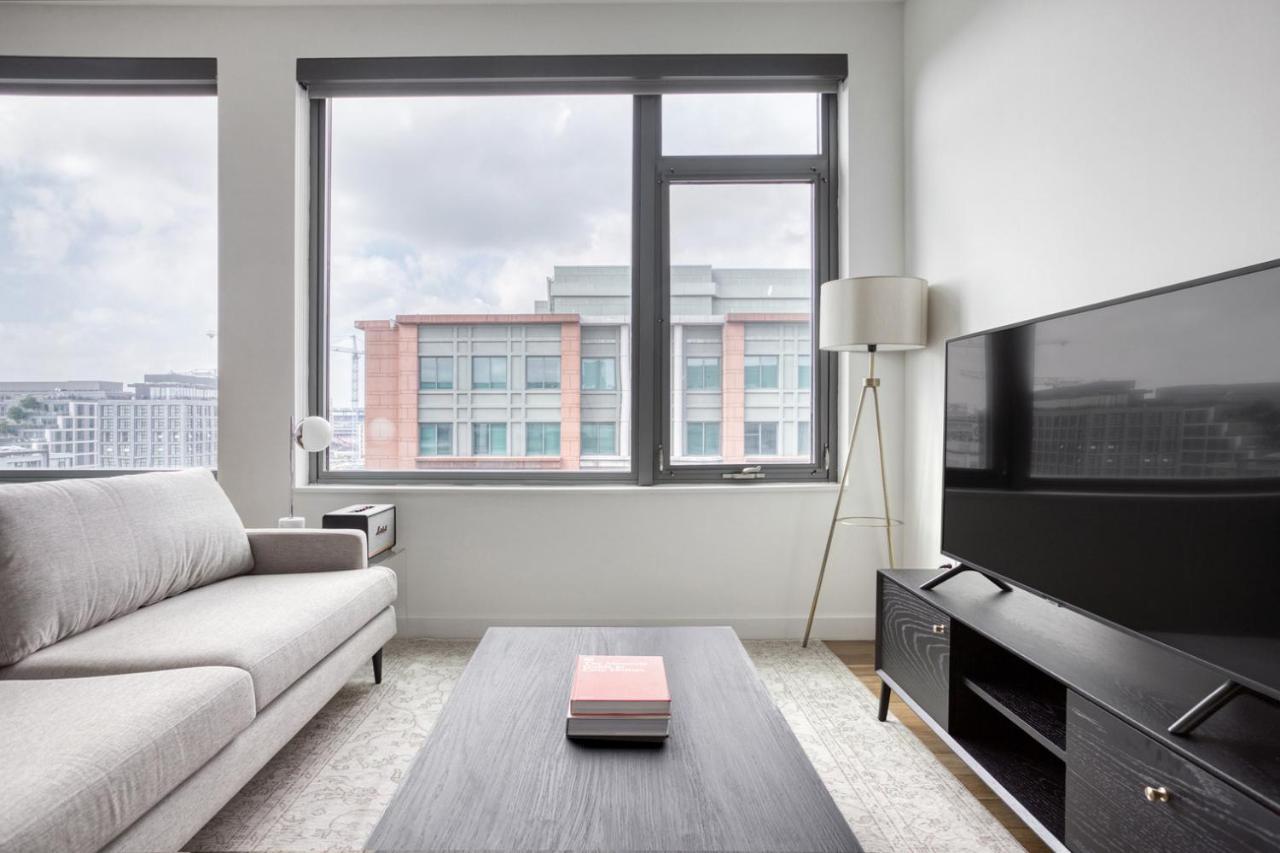 Navy Yard 1br W Gym Wd Steps From Nats Park Wdc-325 Apartment Washington