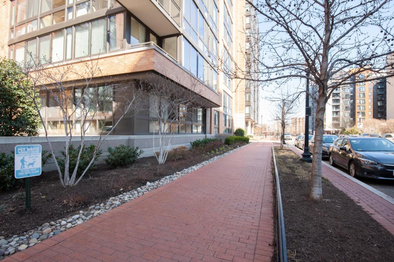 Mount Vernon 1br W Gym Pool Rooftop Nr Metro Wdc-198 Apartment