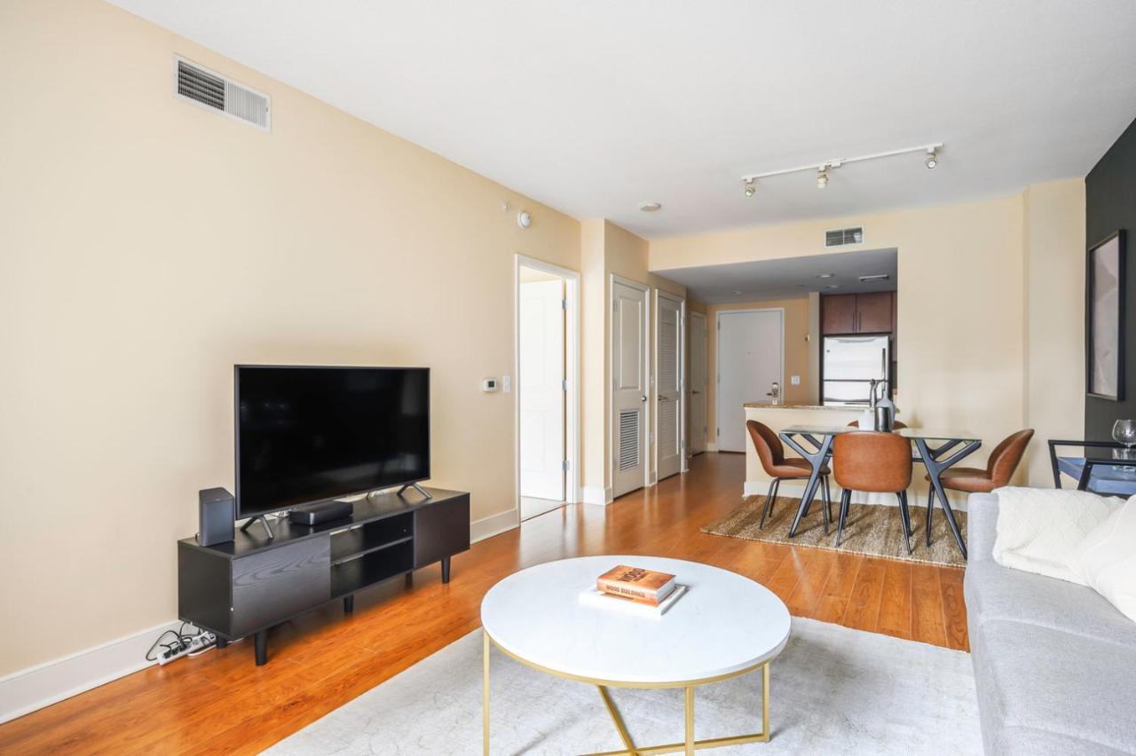 Mount Vernon 1br W Gym Pool Rooftop Nr Metro Wdc-198 Apartment *
