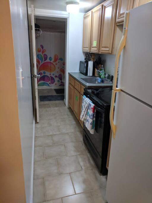 Holiday home Cozy And Private Basement *