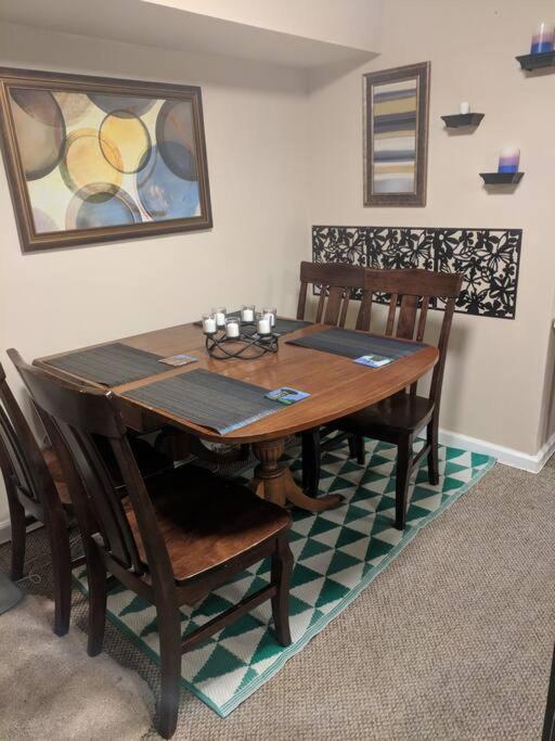 Cozy And Private Basement Washington