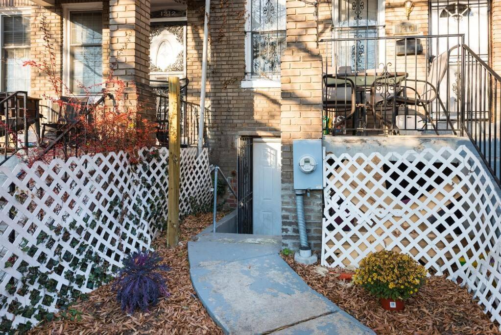 Cozy And Private Basement * Washington