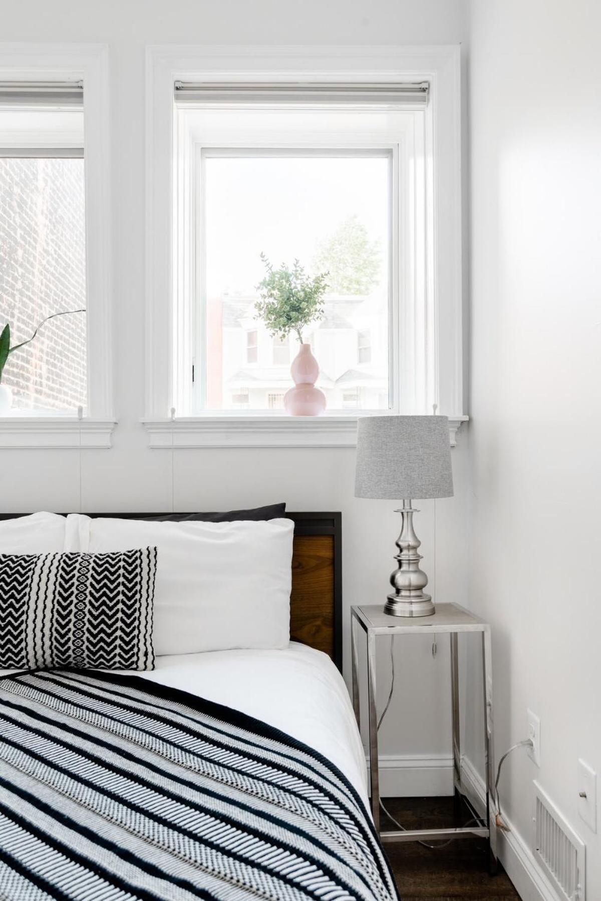 Decompress In The Zen Surroundings Of A Cozy Carriage House