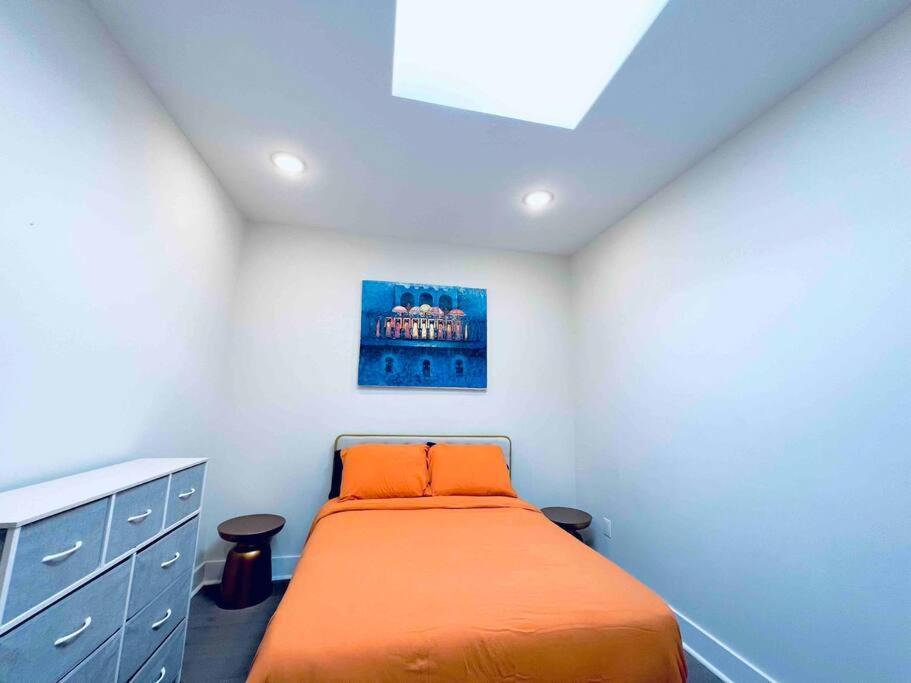 Luxurious Penthouse Private Rooftop H St Corridor *