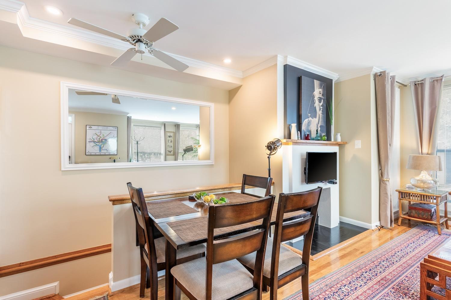 Washington, Dc's Finest Address Apartment *