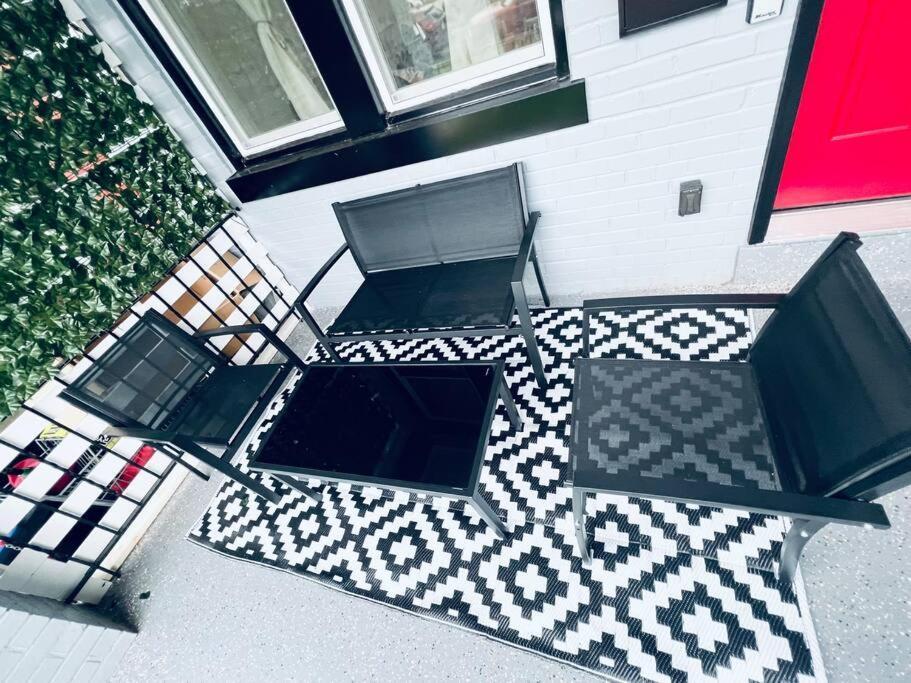 Contemporary Upscale 3br At H Street Corridor Washington
