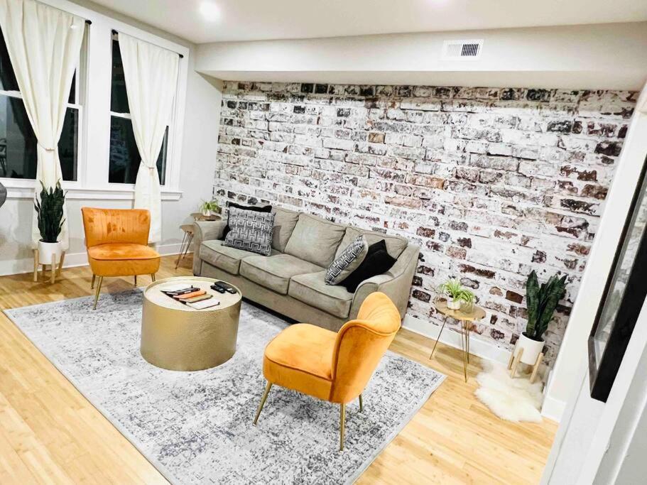 Contemporary Upscale 3br At H Street Corridor * Washington