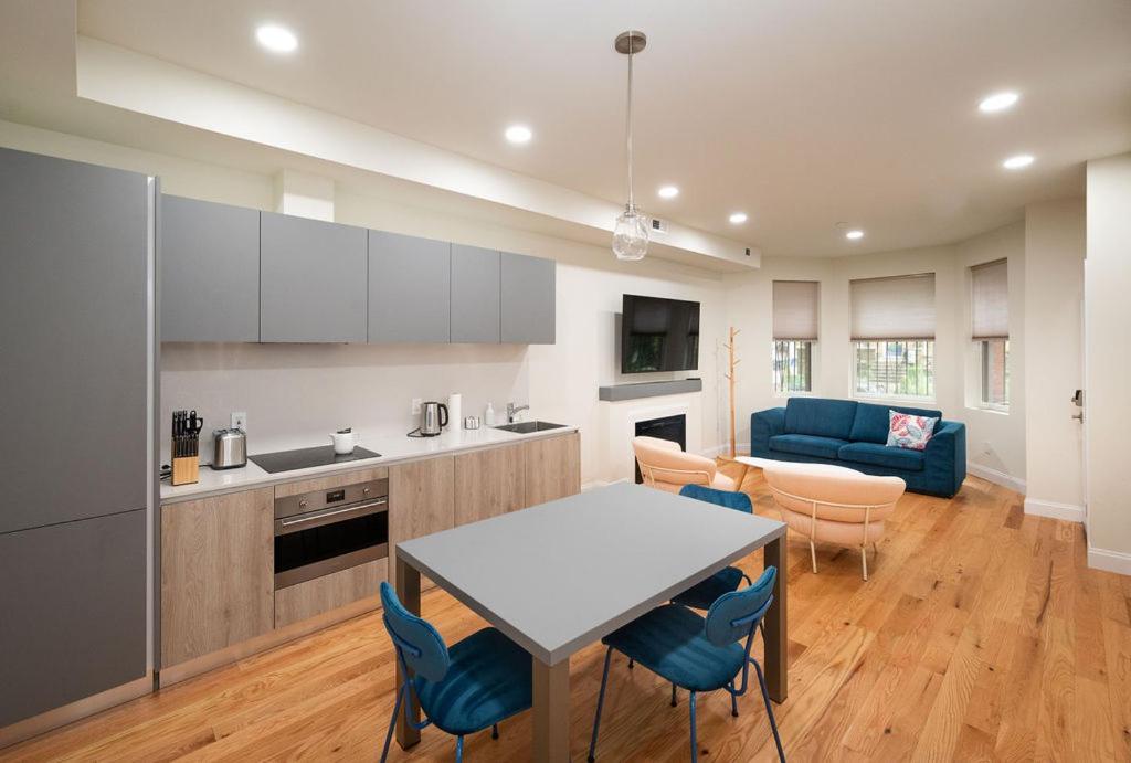 2bd 2ba In Townhouse