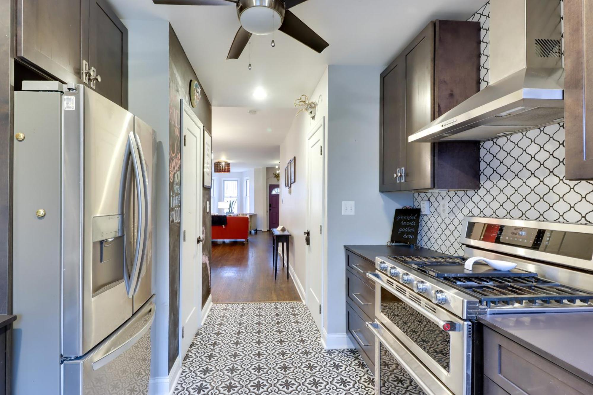 Unique Dc Row House Near Historic H Street! * Washington