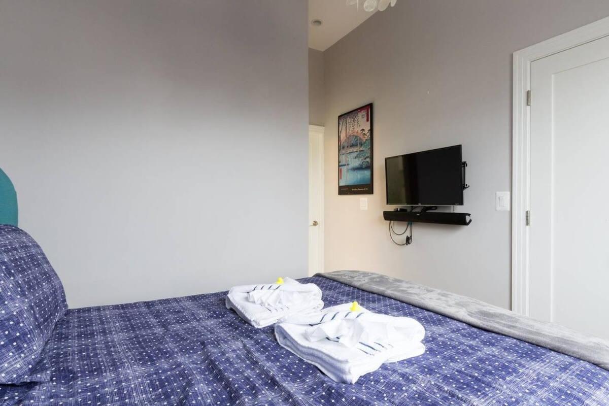 Modern Near Capitol Hill - Walk To Metro Subway Holiday home *