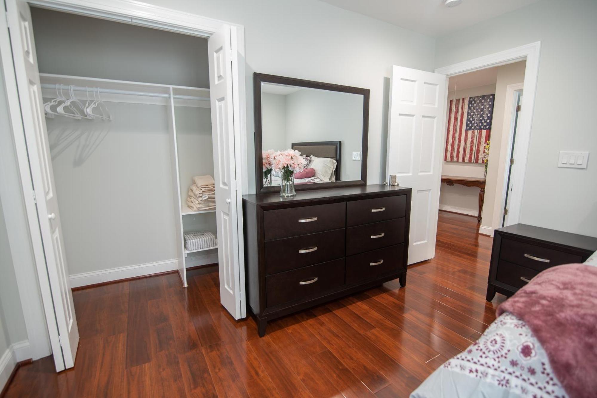 Luxurious Charming In Nw-dc