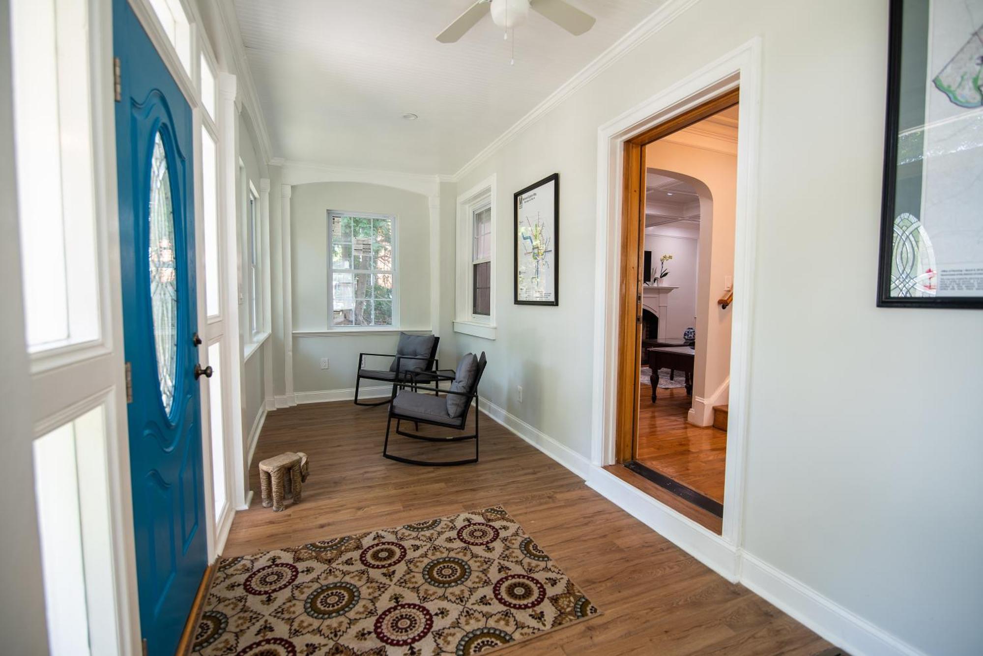 Luxurious Charming In Nw-dc *