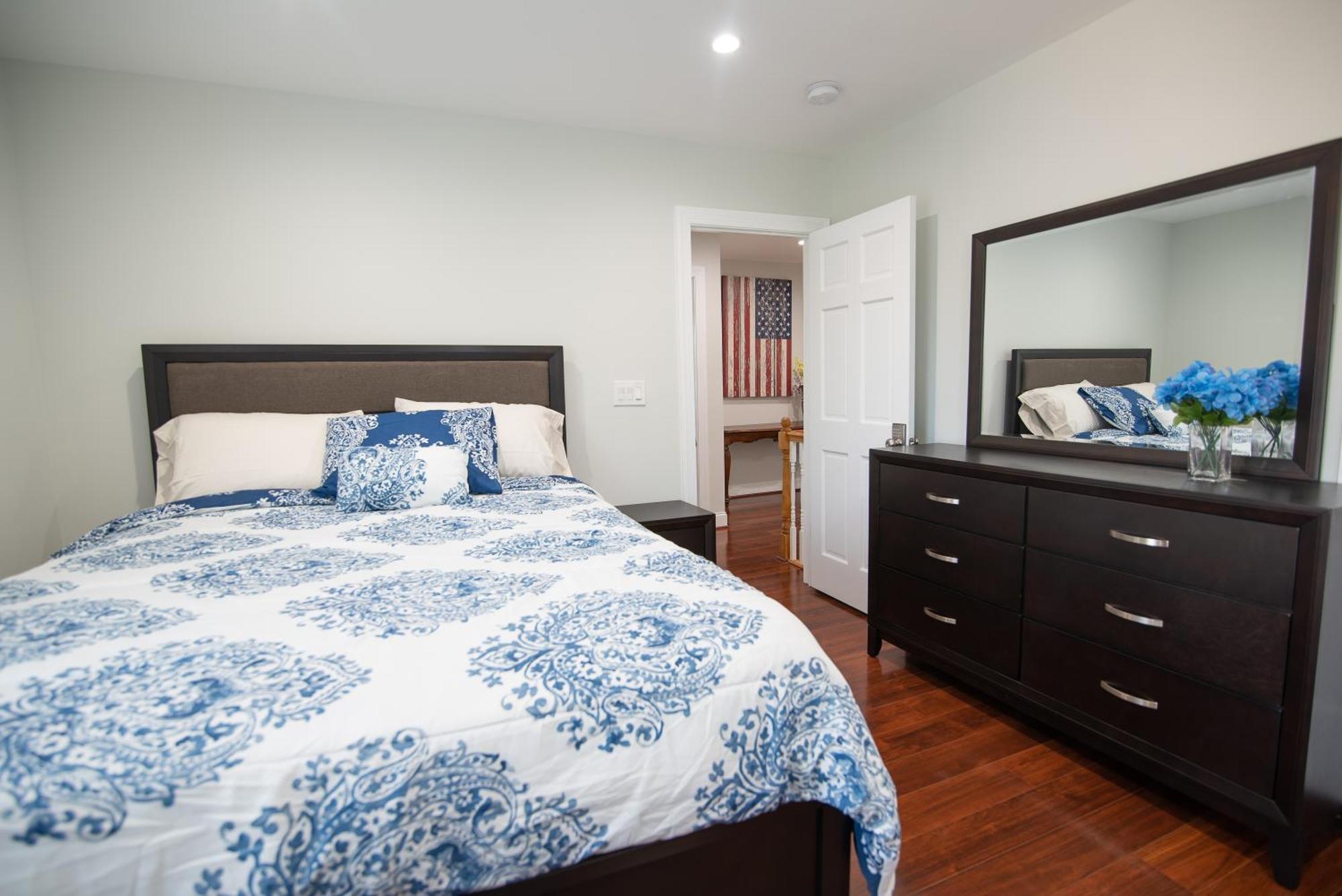 Luxurious Charming In Nw-dc *