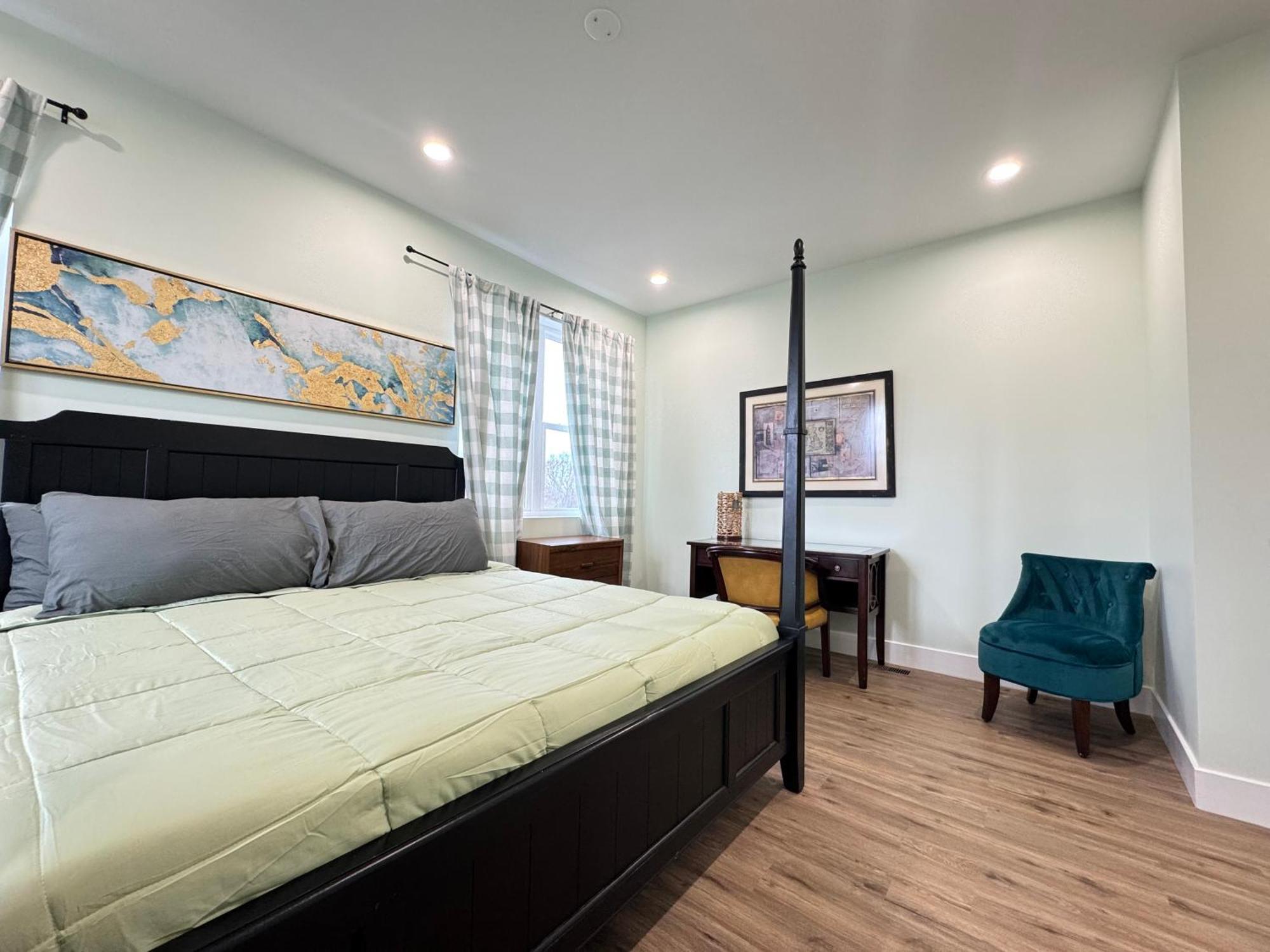 Lux Spacious Townhouse 4br In Dc Holiday home *