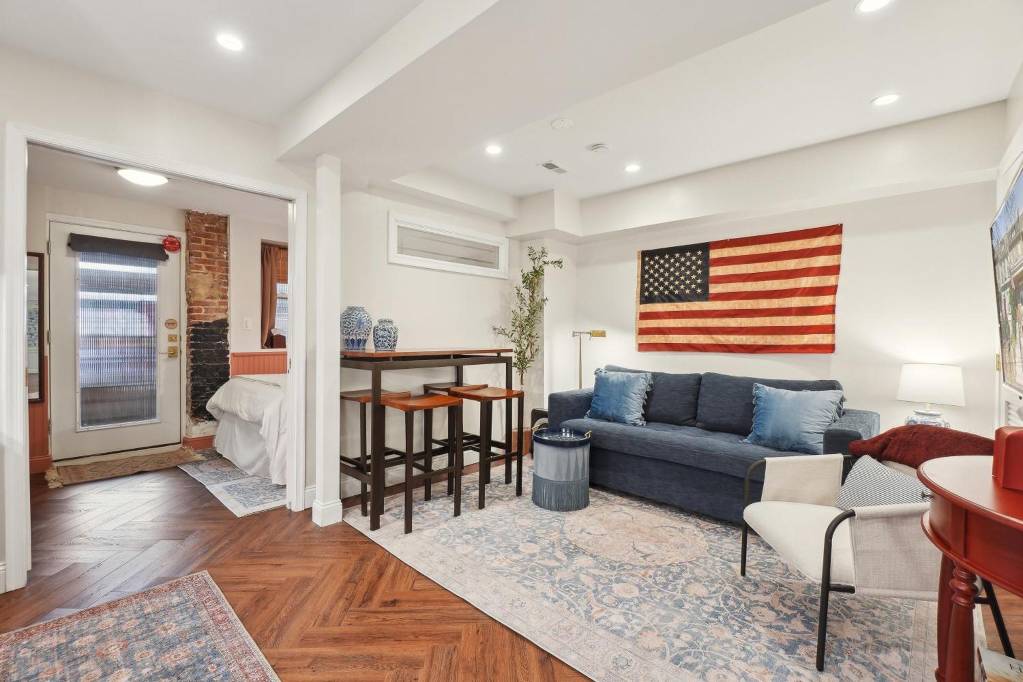 Bed & Breakfast Family-friendly Capitol Hill With Free Parking & Close Metro Access Washington