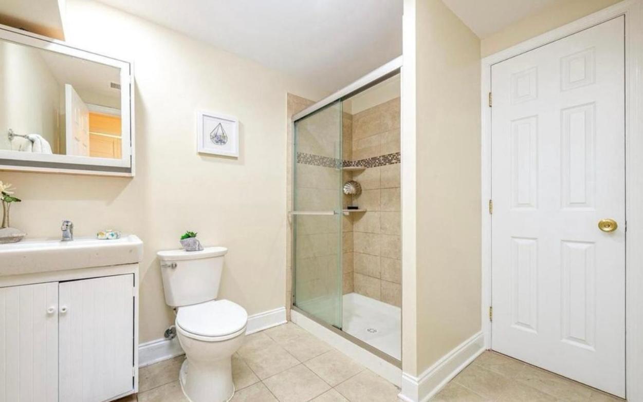Bed & Breakfast Capital Hill Gem