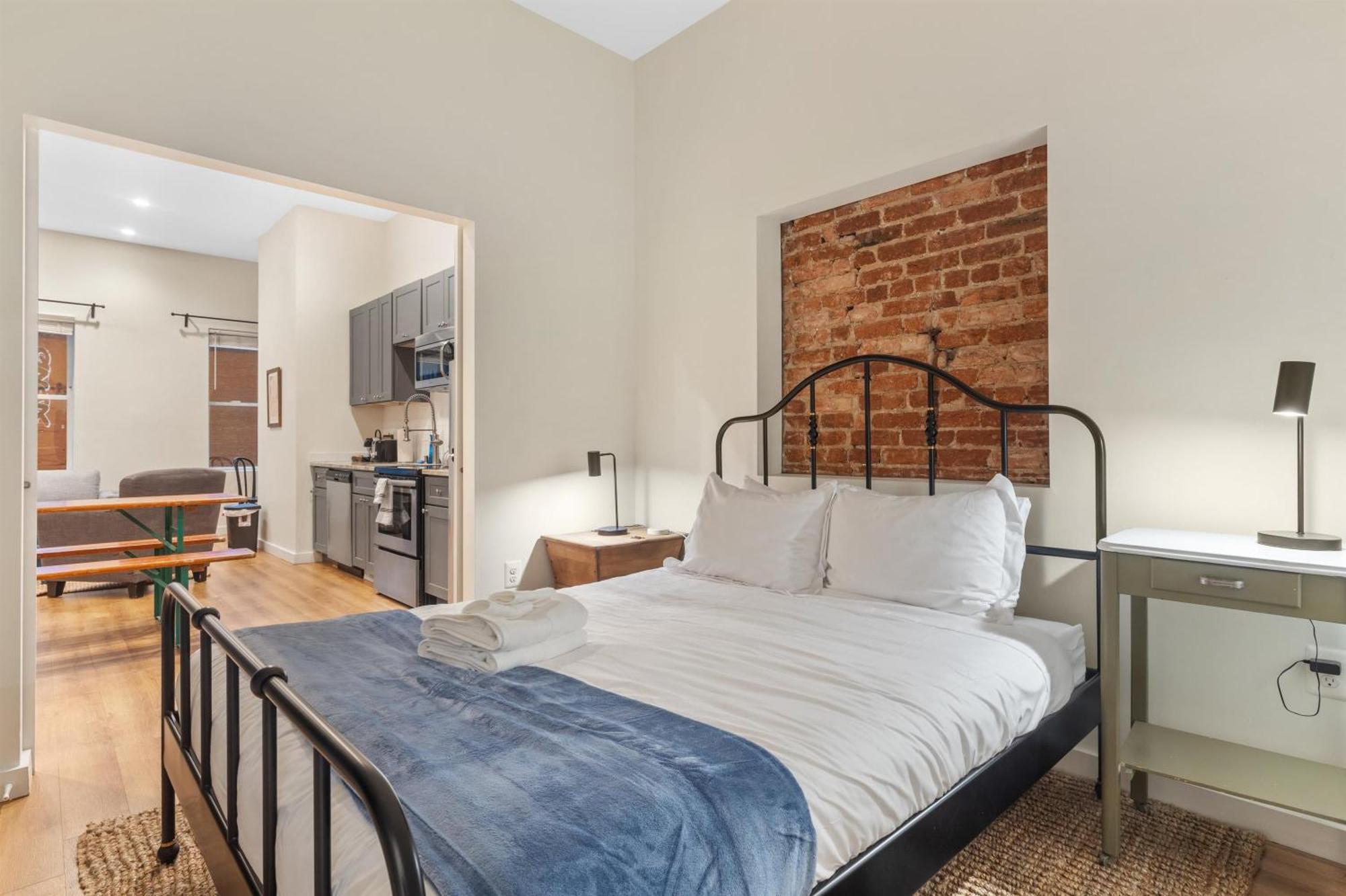 Heart Of Adams Morgan Walk Everywhere Apartment