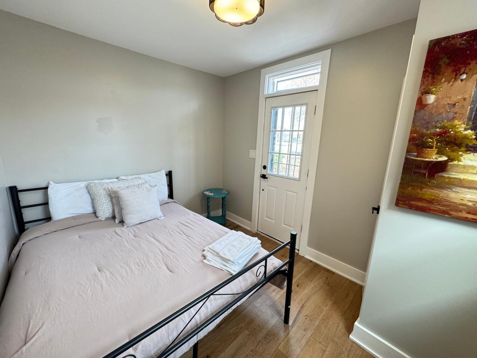 Updated 2br In Dc Washington