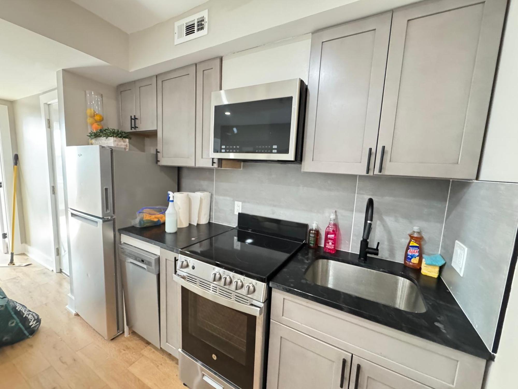 Updated 2br In Dc