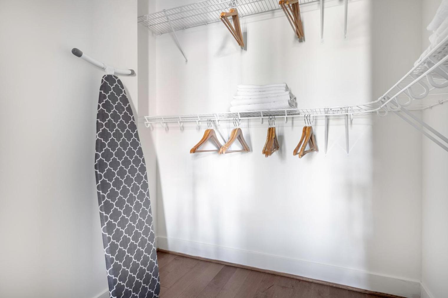 Logan Circle 1br W Wd Doorman Gym Nr Metro Wdc-156 *