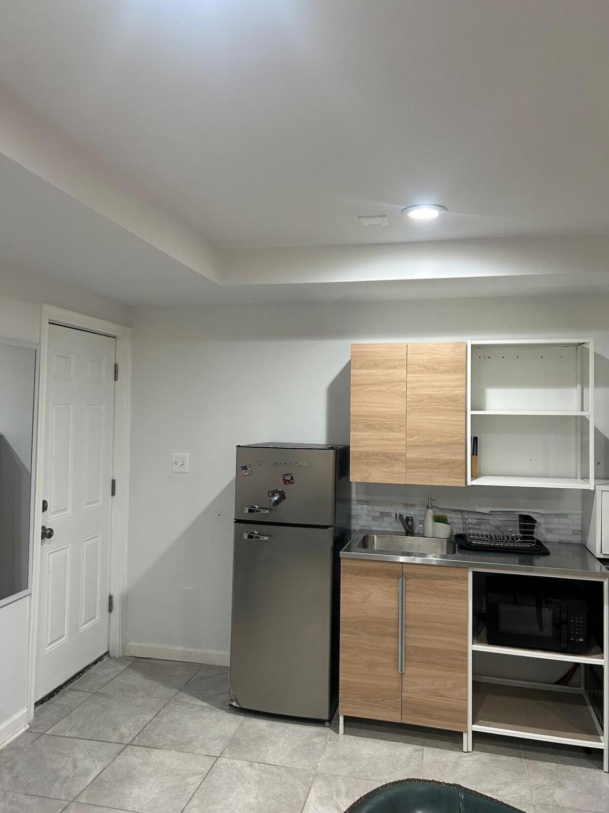 Charming One Bedroom Near Jbab *