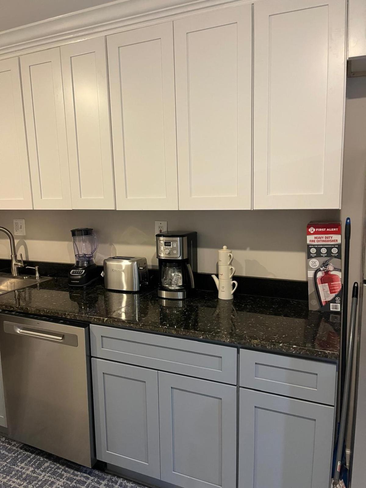 Beautiful, Spacious 1br In Nw Dc *
