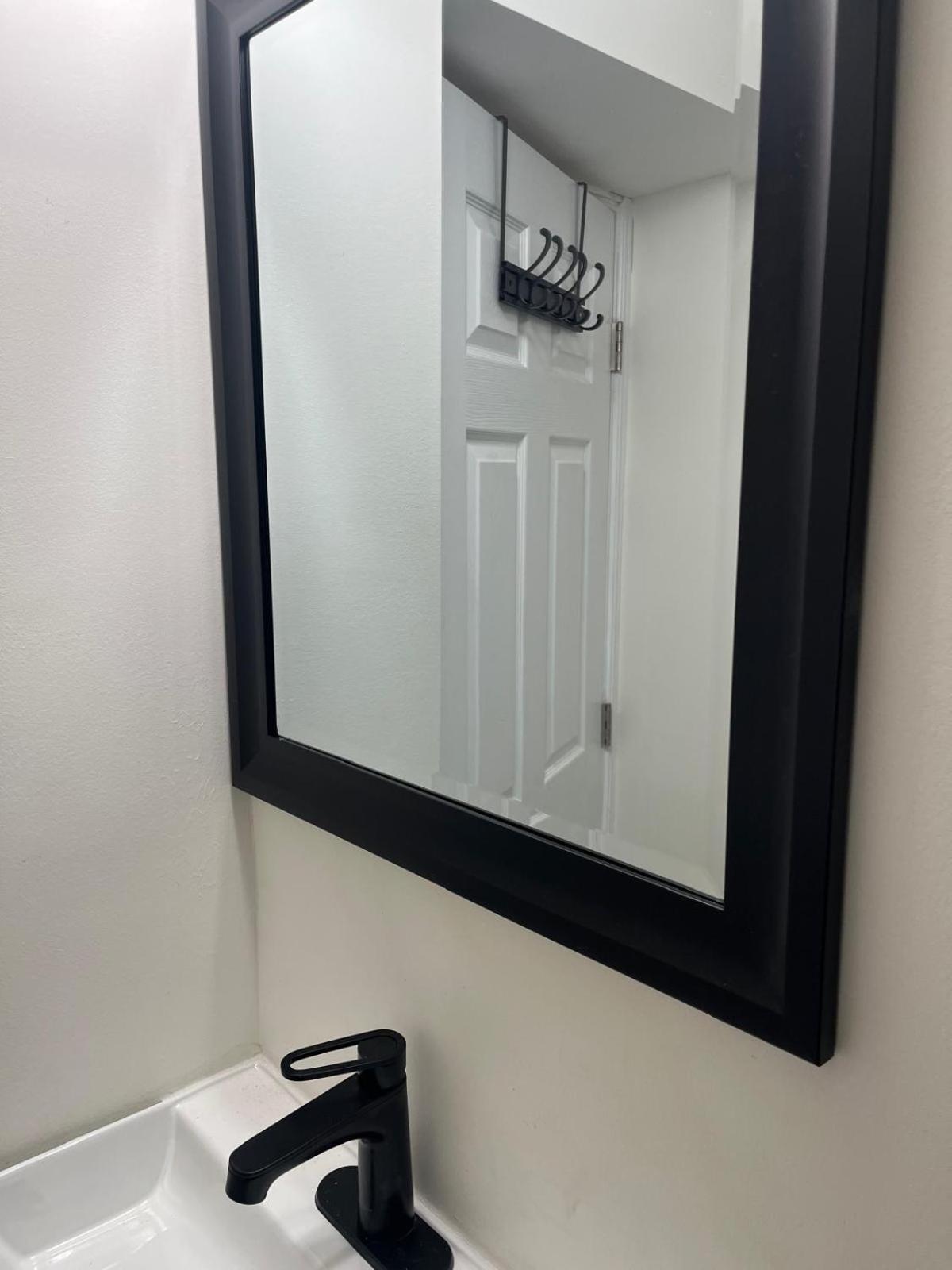 Beautiful, Spacious 1br In Nw Dc Apartment *