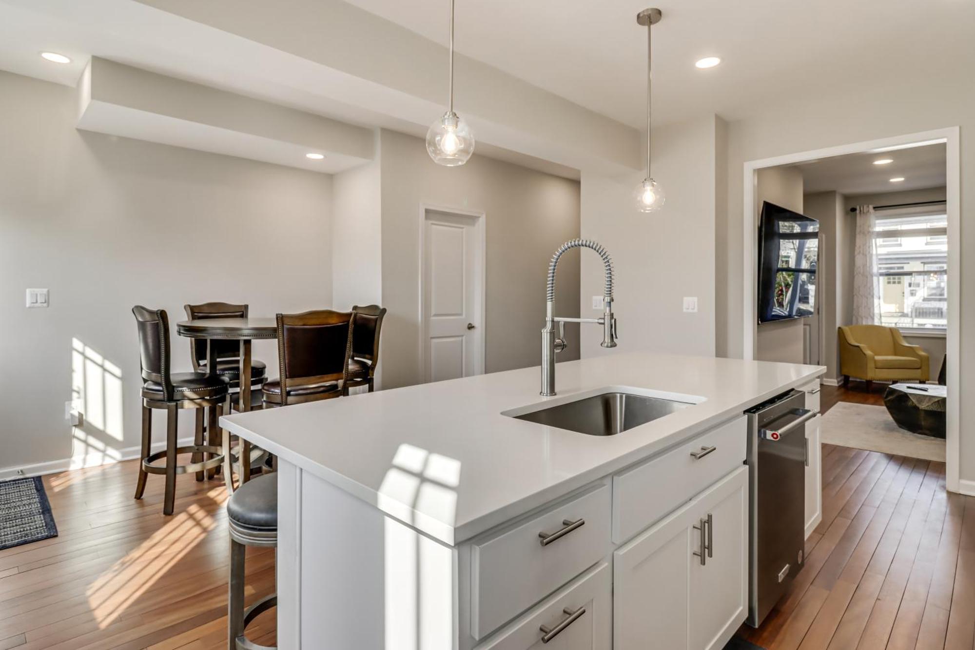 Holiday home Less Than 1 Mi To Howard Townhome With Deck
