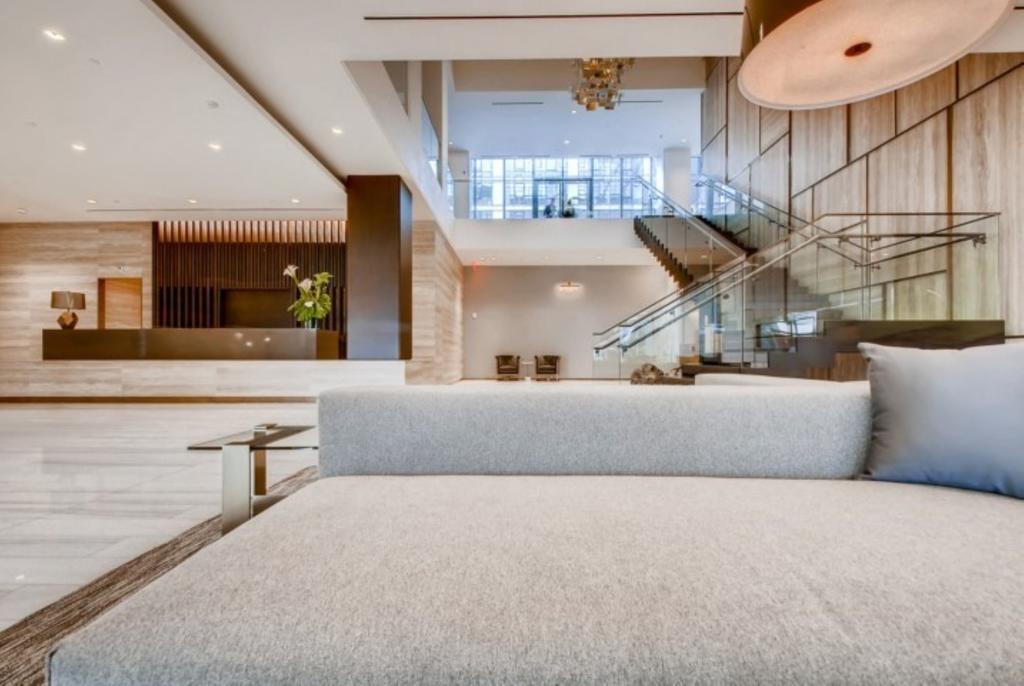 Global Luxury In Capitol Riverfront Aparthotel 4*