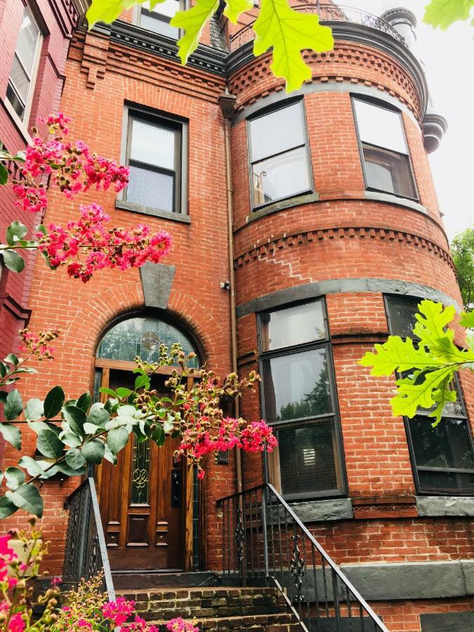 1118 P Street Northwest #1 * Washington