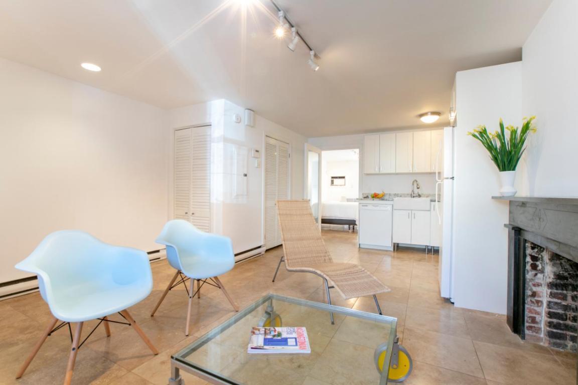 Big Bright 1 Bedroom At U/shaw + 14th On Quaint Swann
