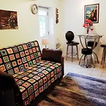 Private Retreat Apartment In Dc